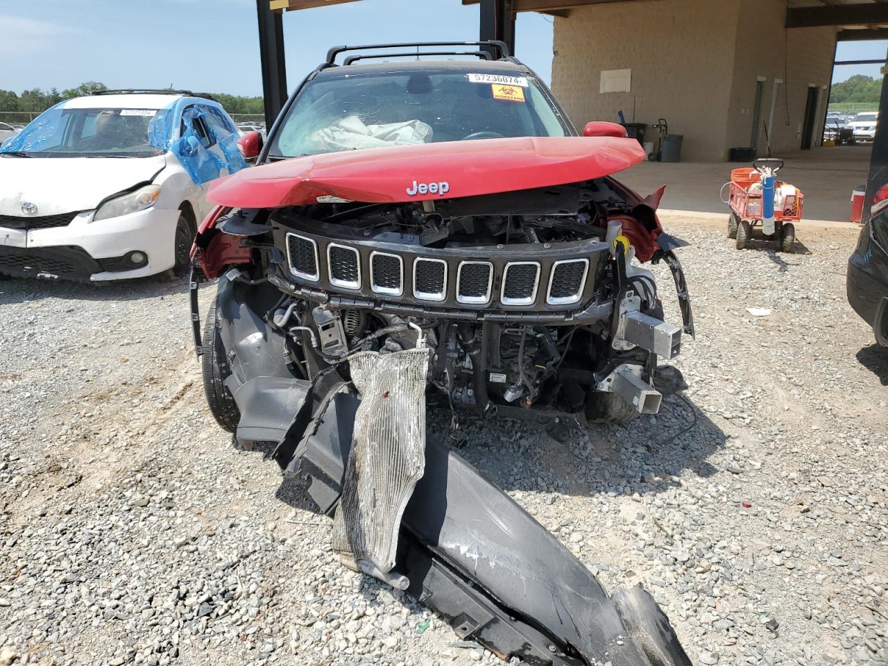 3C4NJCBB1LT135997 2020 Jeep Compass Latitude