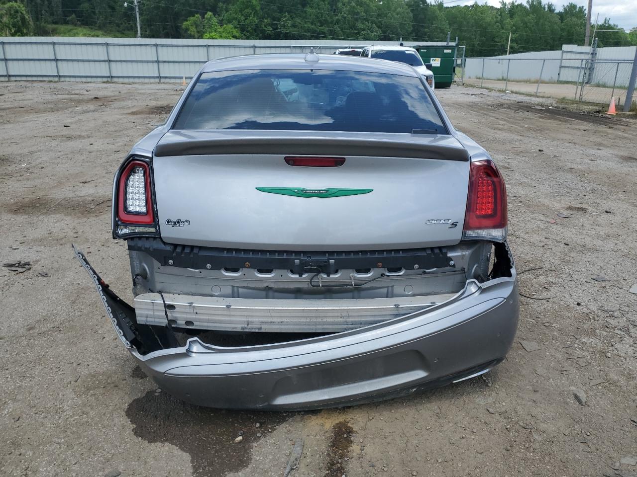 2C3CCABG2JH269641 2018 Chrysler 300 S