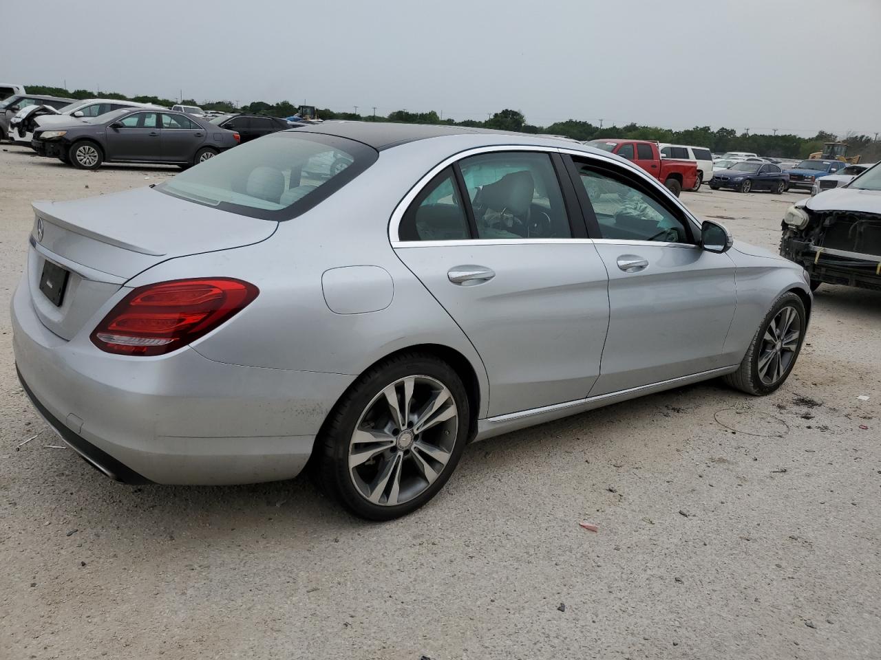 55SWF4JB3GU168287 2016 Mercedes-Benz C 300