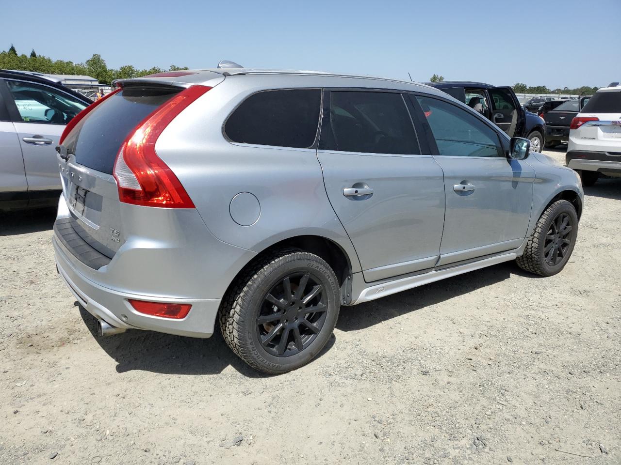 2012 Volvo Xc60 T6 vin: YV4902DZ9C2296220