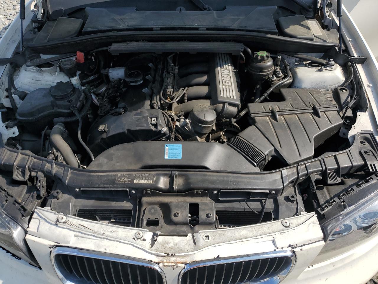 WBAUP9C58BVL89711 2011 BMW 128 I