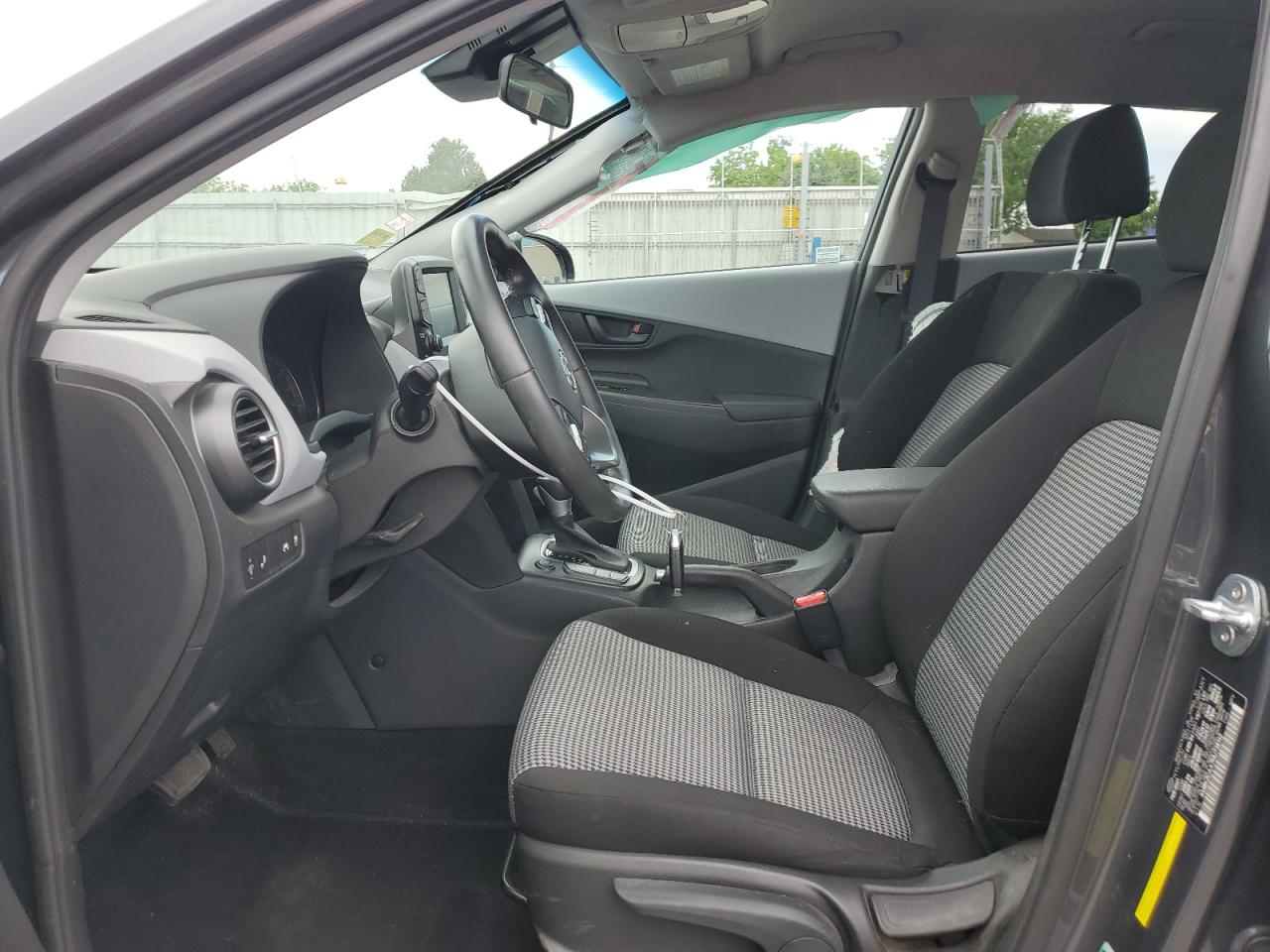 KM8K2CAA7MU738142 2021 Hyundai Kona Sel