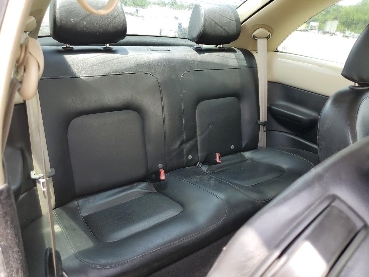 3VWRW31C86M403758 2006 Volkswagen New Beetle 2.5L Option Package 1