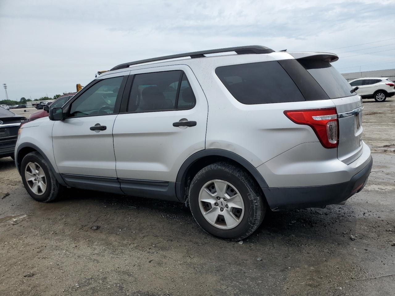 2012 Ford Explorer vin: 1FMHK7B89CGB01098