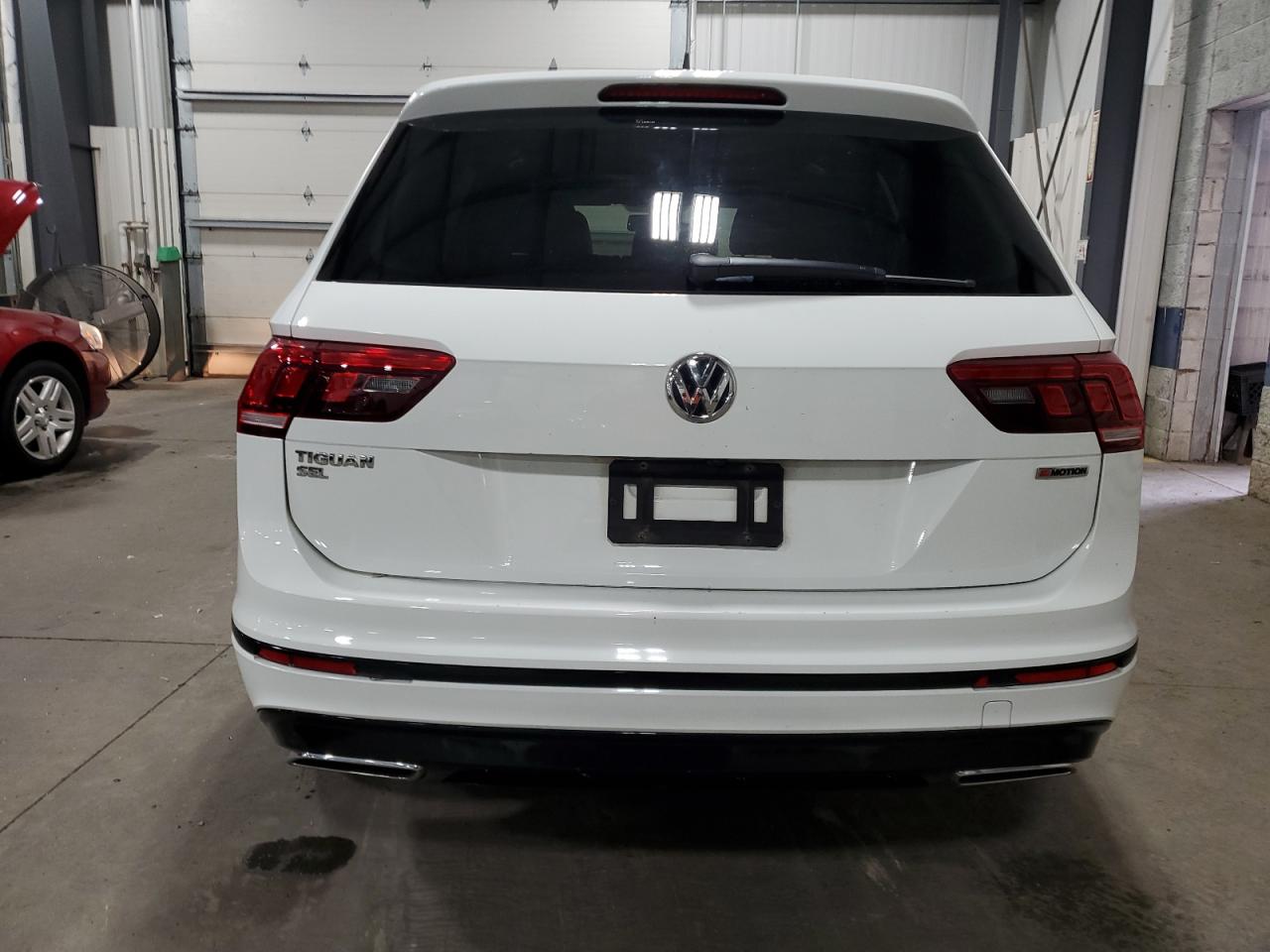 3VV2B7AX1KM101931 2019 Volkswagen Tiguan Se