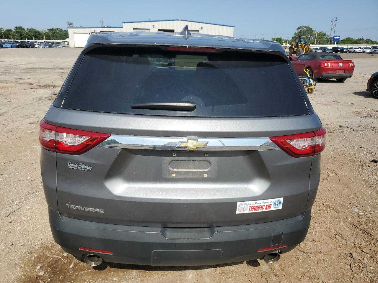 1GNERFKW4KJ306512 2019 Chevrolet Traverse Ls