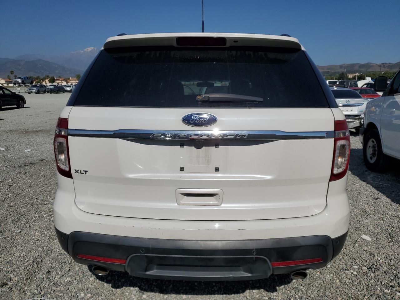 1FM5K7D86DGB07054 2013 Ford Explorer Xlt