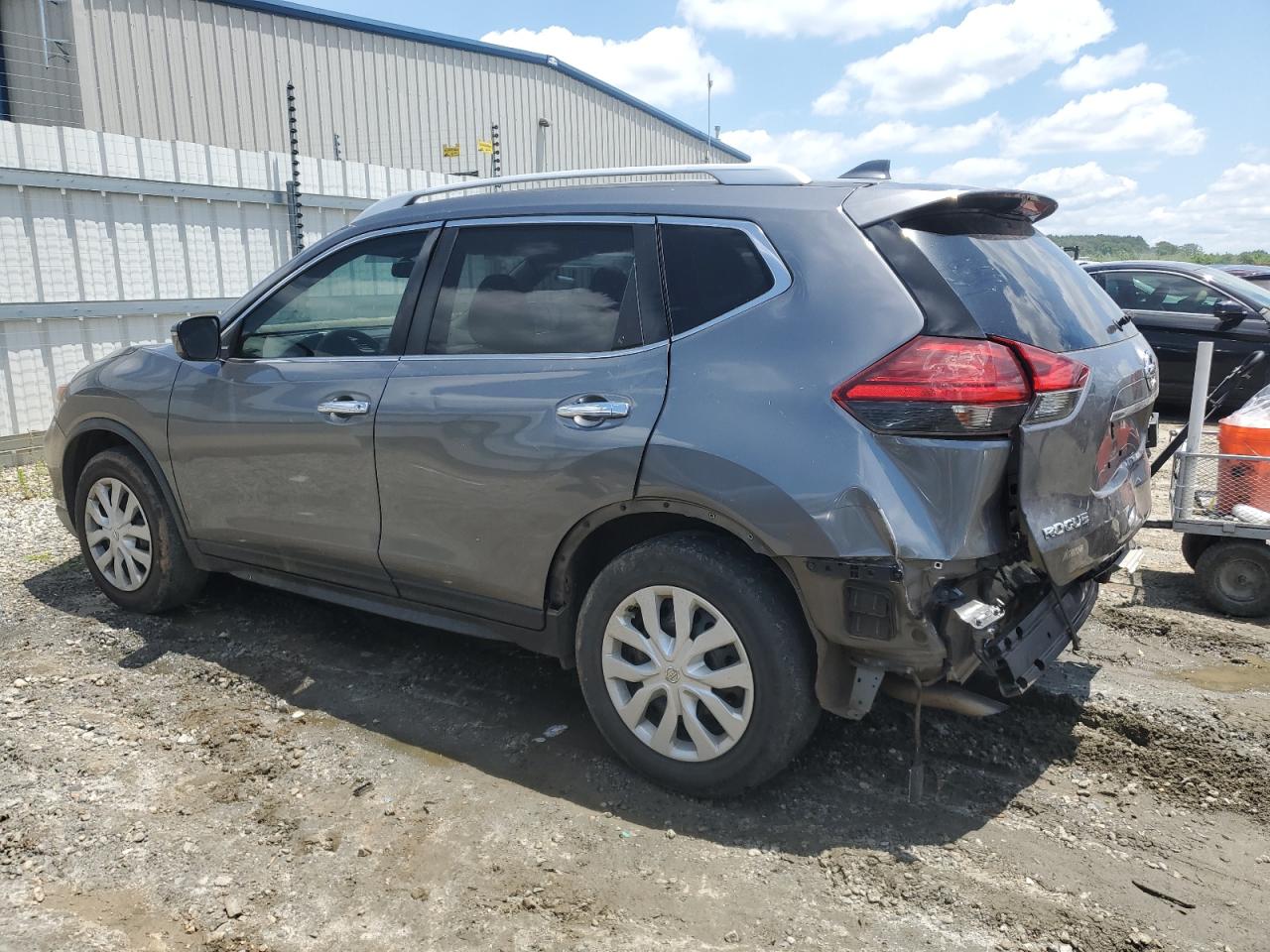 JN8AT2MT5HW402671 2017 Nissan Rogue S