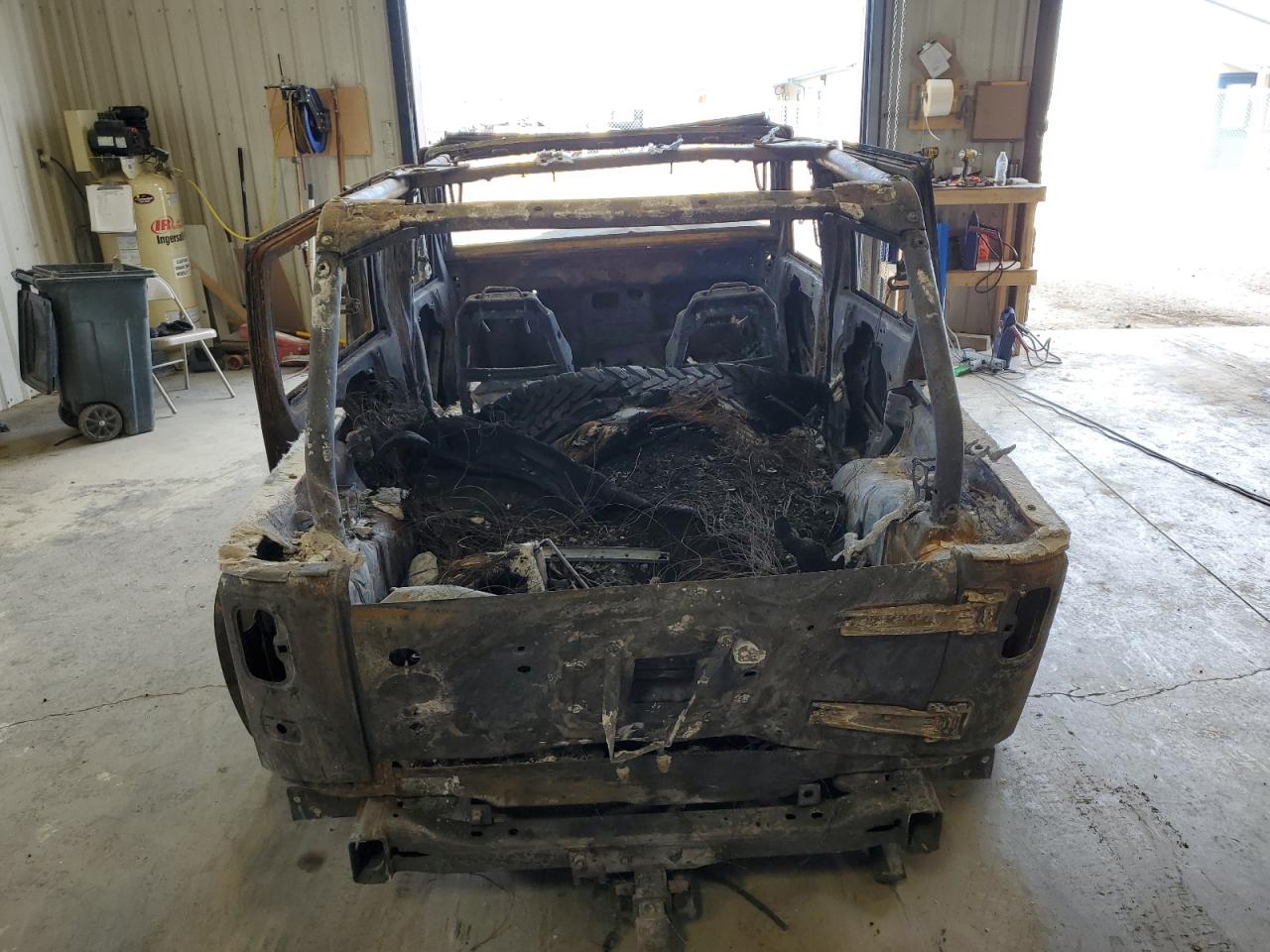 1J4GA59108L552817 2008 Jeep Wrangler Unlimited Sahara