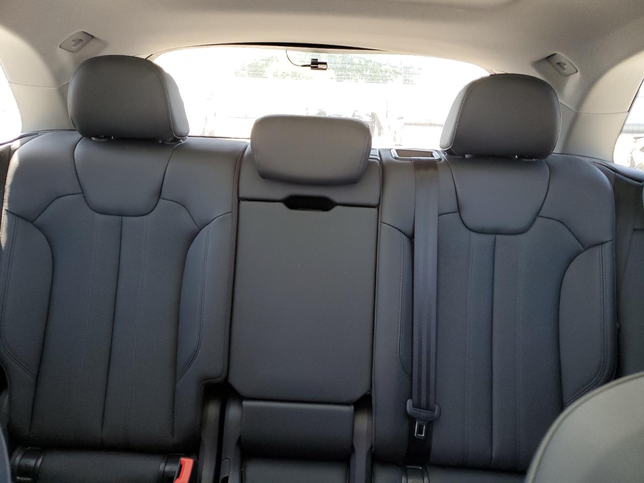 WA1BNAFY6J2208980 2018 Audi Q5 Premium Plus