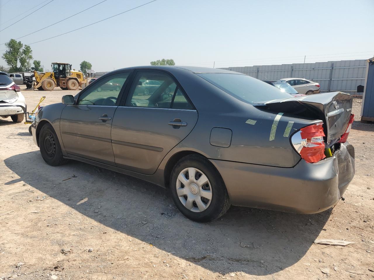 4T1BE32K64U872493 2004 Toyota Camry Le