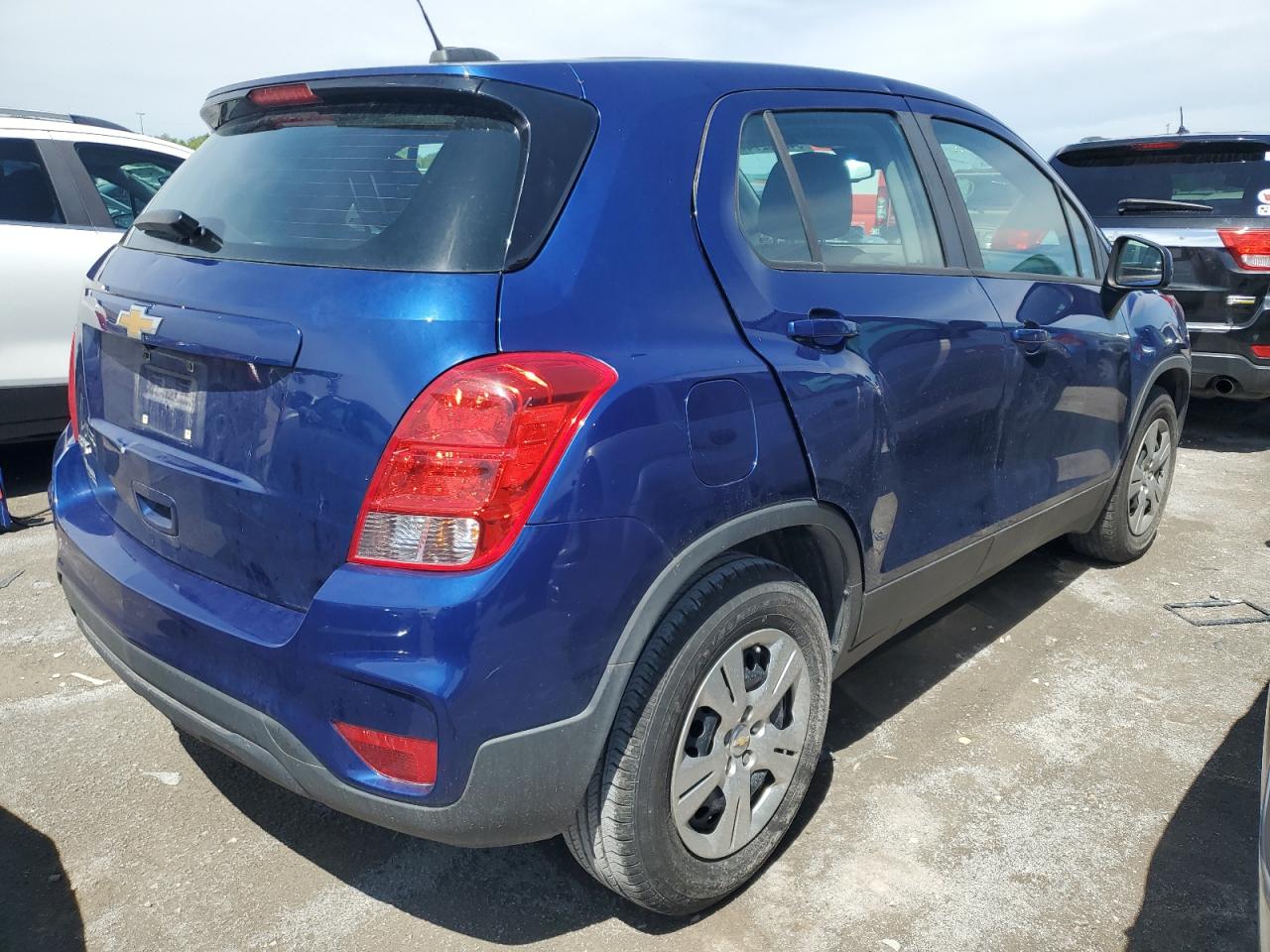 3GNCJKSB3HL145818 2017 Chevrolet Trax Ls