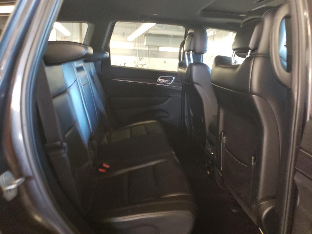 1C4RJFBG2JC260045 2018 Jeep Grand Cherokee Limited