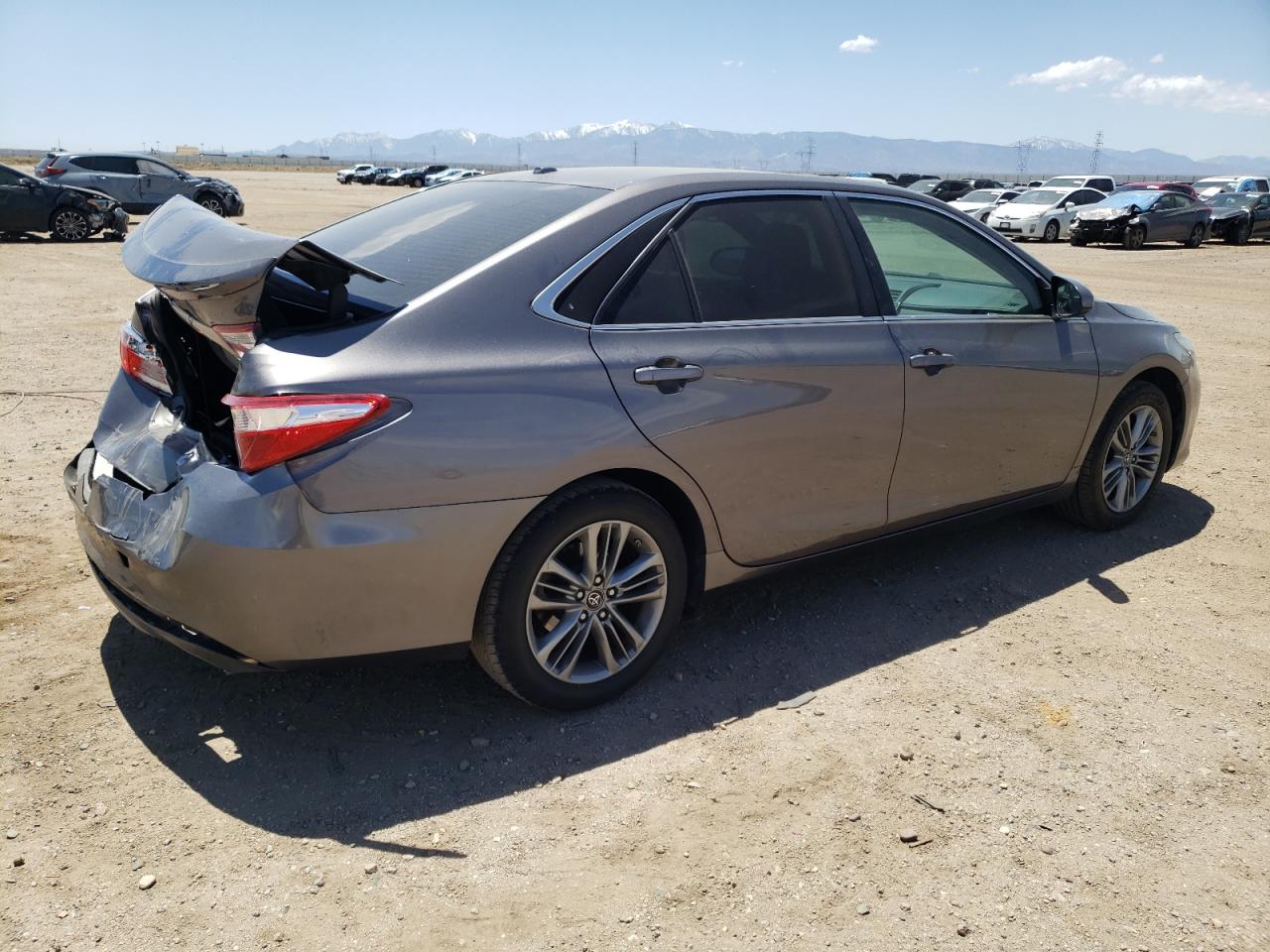 4T1BF1FK0HU334387 2017 Toyota Camry Le