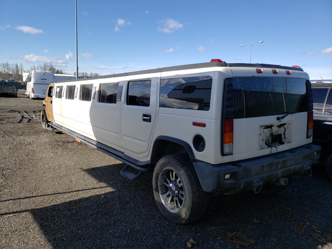 5GRGN23U43H100570 2003 Hummer H2