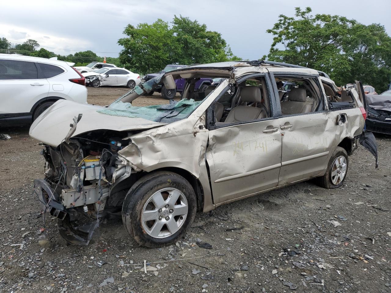 5TDZK22C97S008495 2007 Toyota Sienna Xle