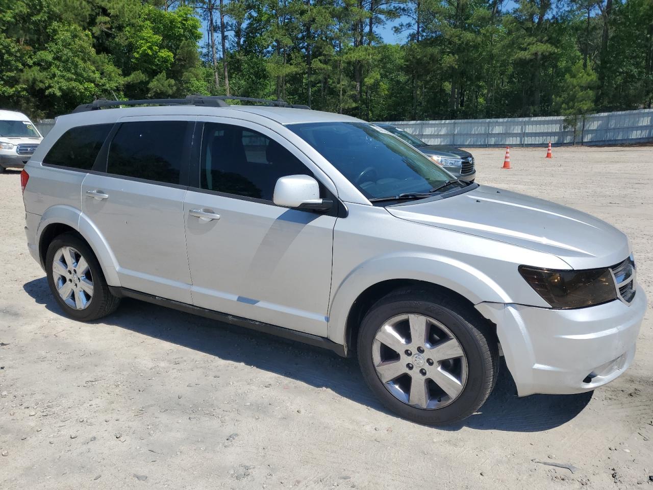 3D4PG5FVXAT105999 2010 Dodge Journey Sxt