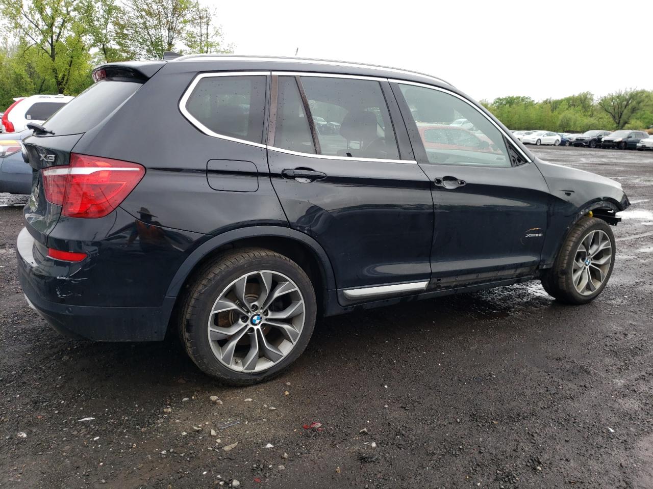 2016 BMW X3 xDrive28I vin: 5UXWX9C59G0D85622