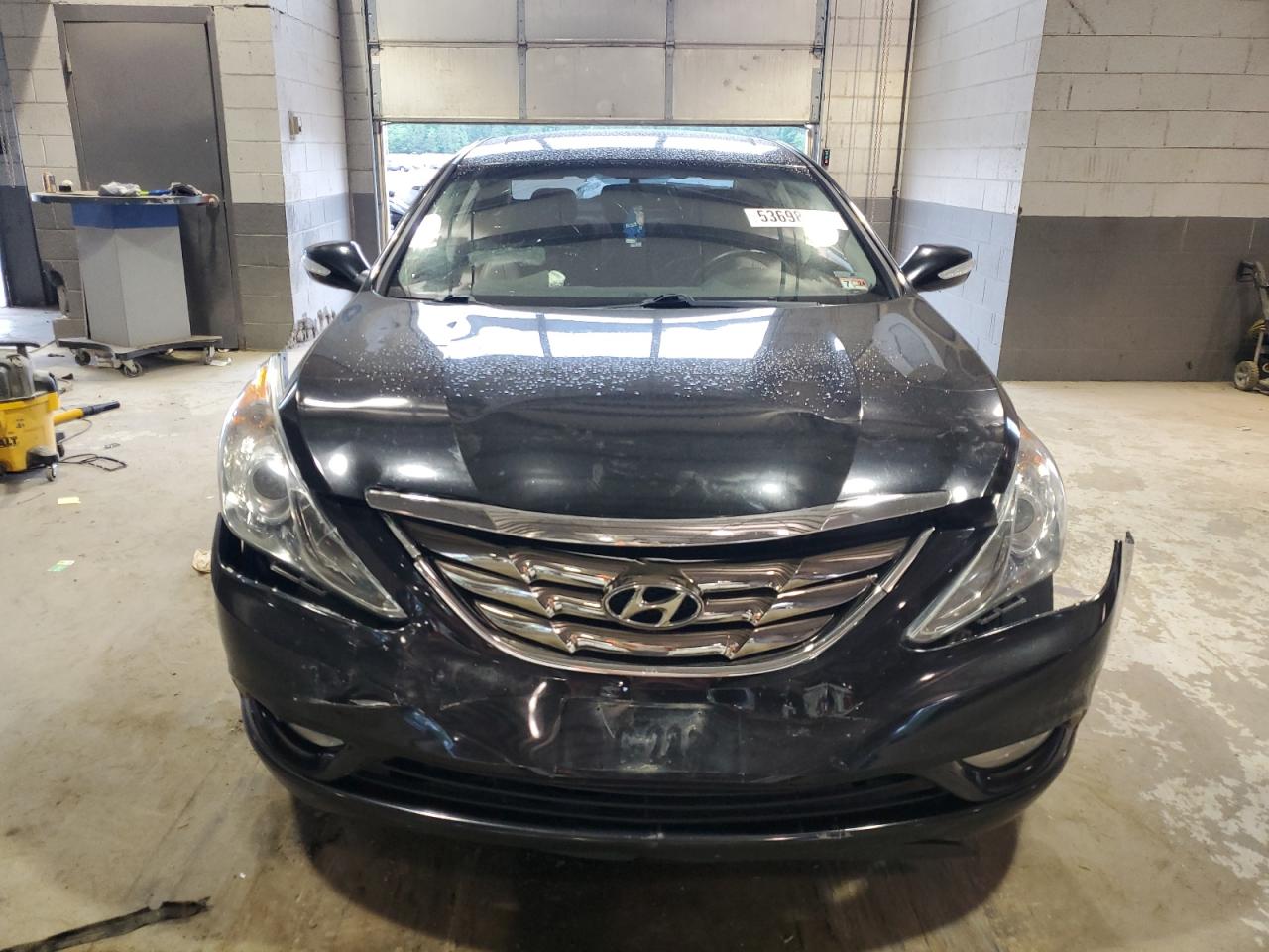 5NPEC4ACXBH137546 2011 Hyundai Sonata Se