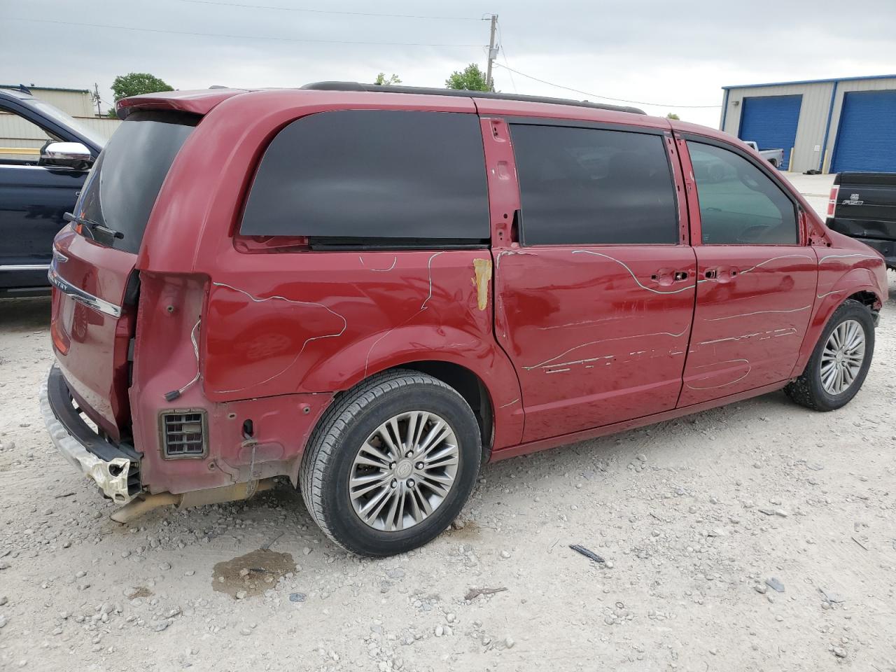 2C4RC1CG6ER311121 2014 Chrysler Town & Country Touring L