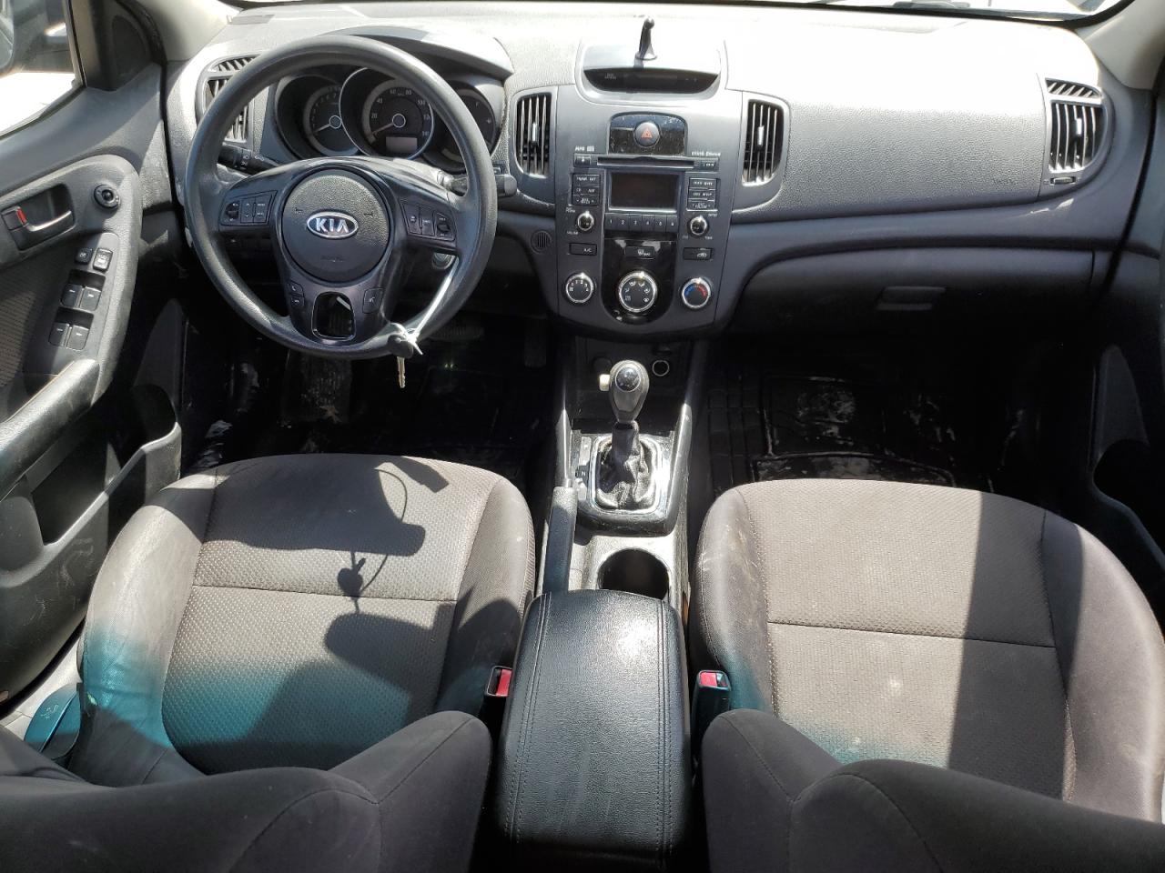 KNAFU4A20B5460722 2011 Kia Forte Ex