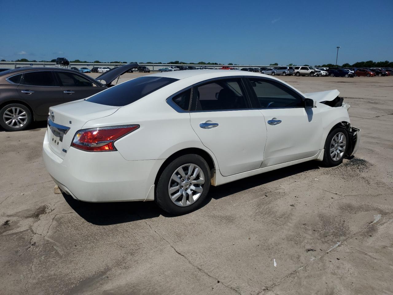 1N4AL3AP7EN351254 2014 Nissan Altima 2.5