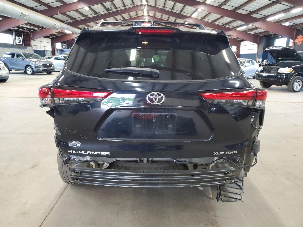 5TDHZRBH8MS082188 2021 Toyota Highlander Xle