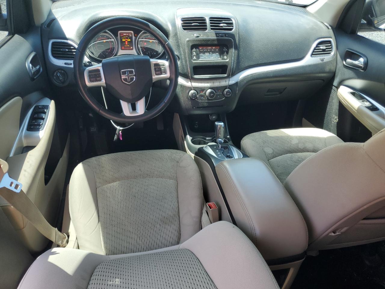 3C4PDCBG6JT273902 2018 Dodge Journey Sxt