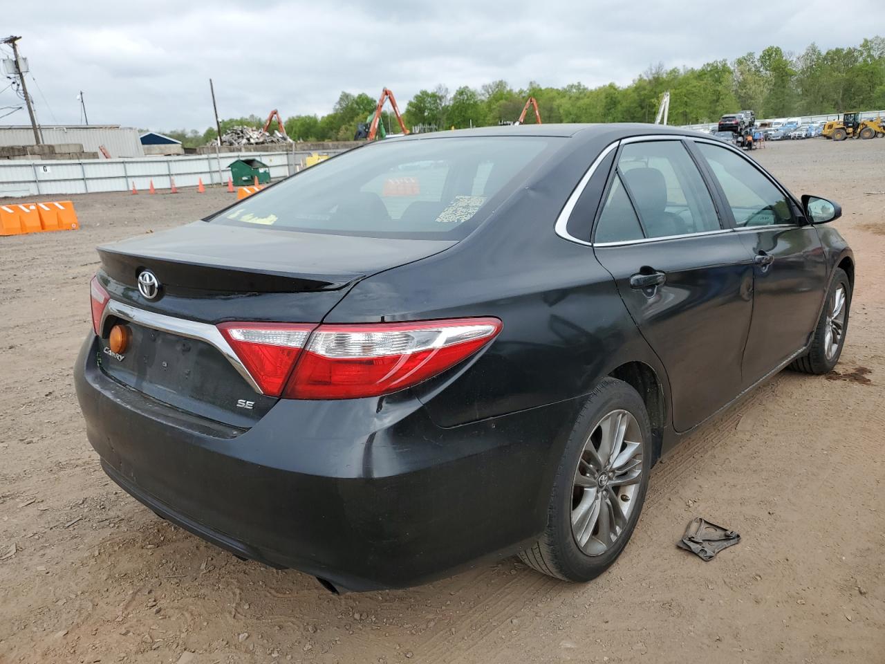 2016 Toyota Camry Le vin: 4T1BF1FK9GU245397