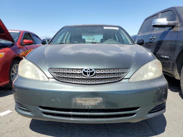 2002 Toyota Camry Le VIN: JTDBE32K520073782 Lot: 54983214