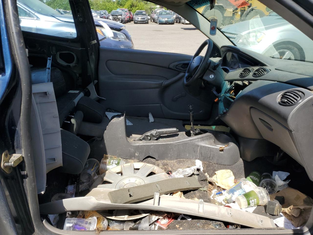 3FAFP31314R122328 2004 Ford Focus Zx3