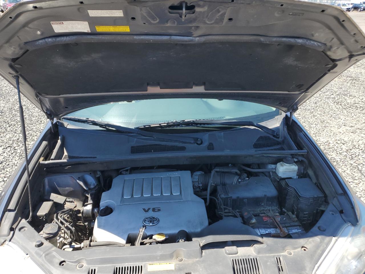 5TDBK3EH9BS086041 2011 Toyota Highlander Base