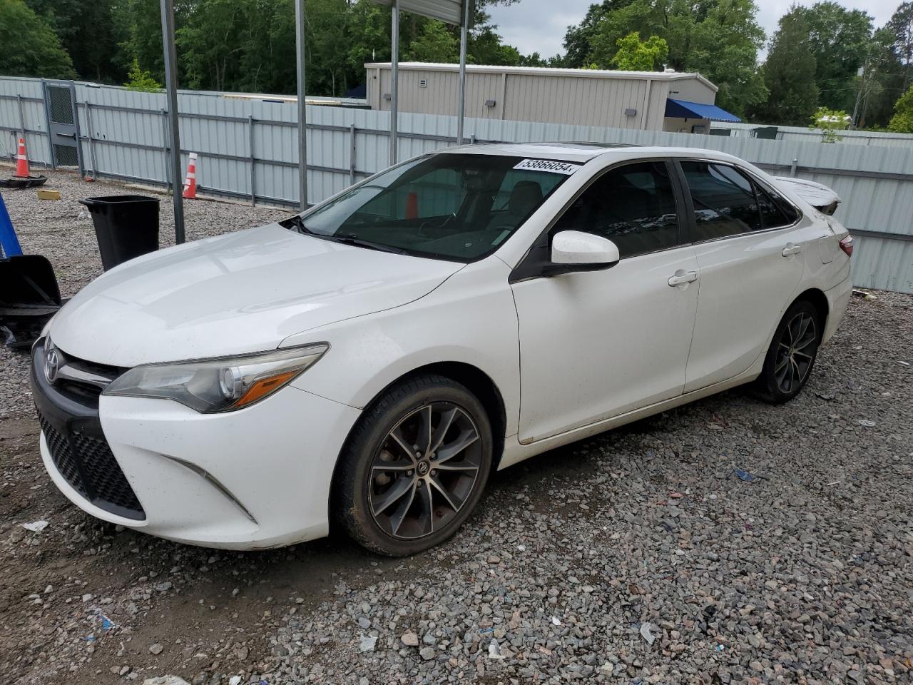 4T1BF1FK0GU588101 2016 Toyota Camry Le