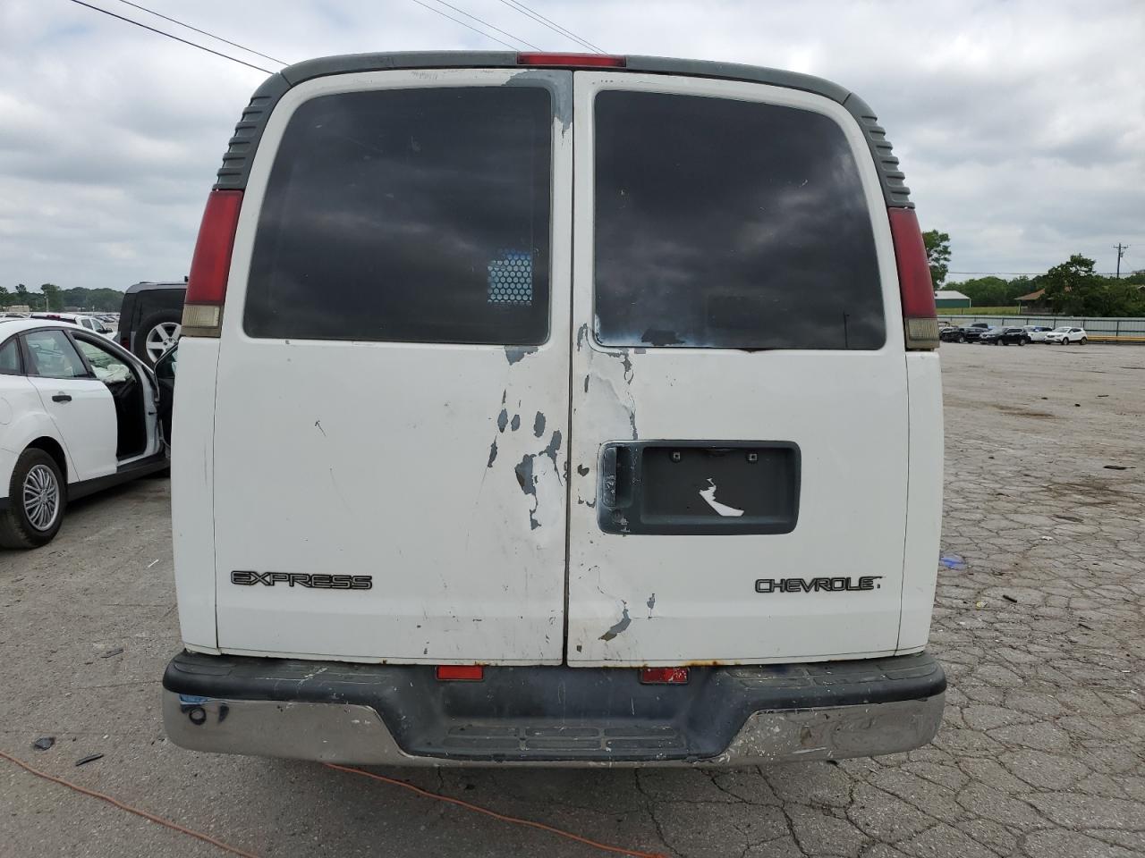 1GCGG25R721143909 2002 Chevrolet Express G2500