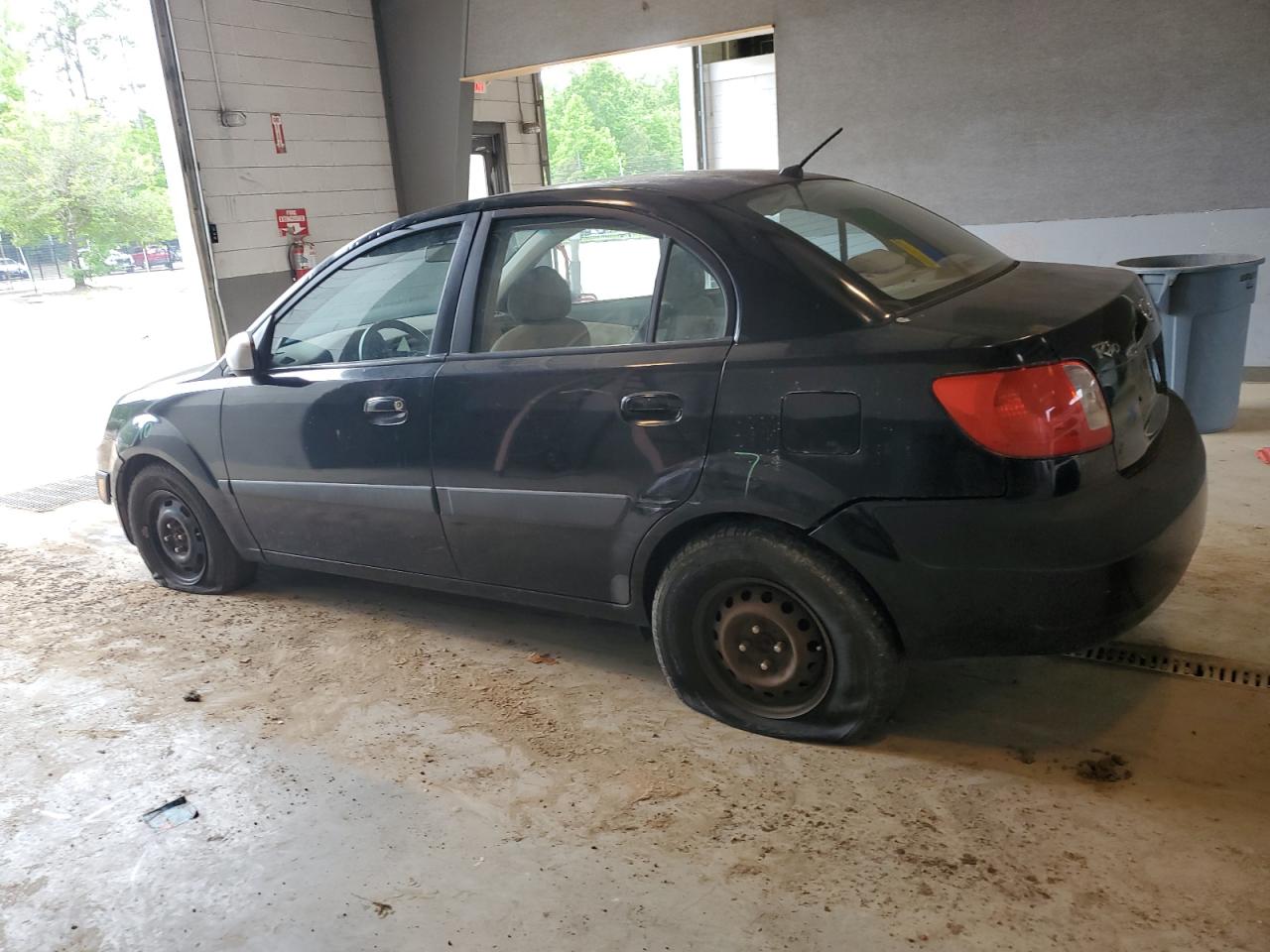 KNADE123066141329 2006 Kia Rio