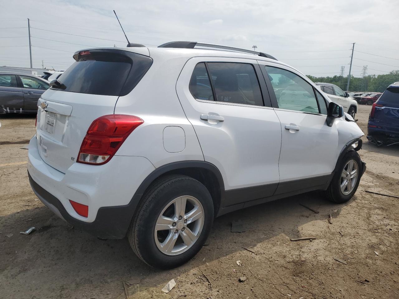 3GNCJLSB3JL377959 2018 Chevrolet Trax 1Lt