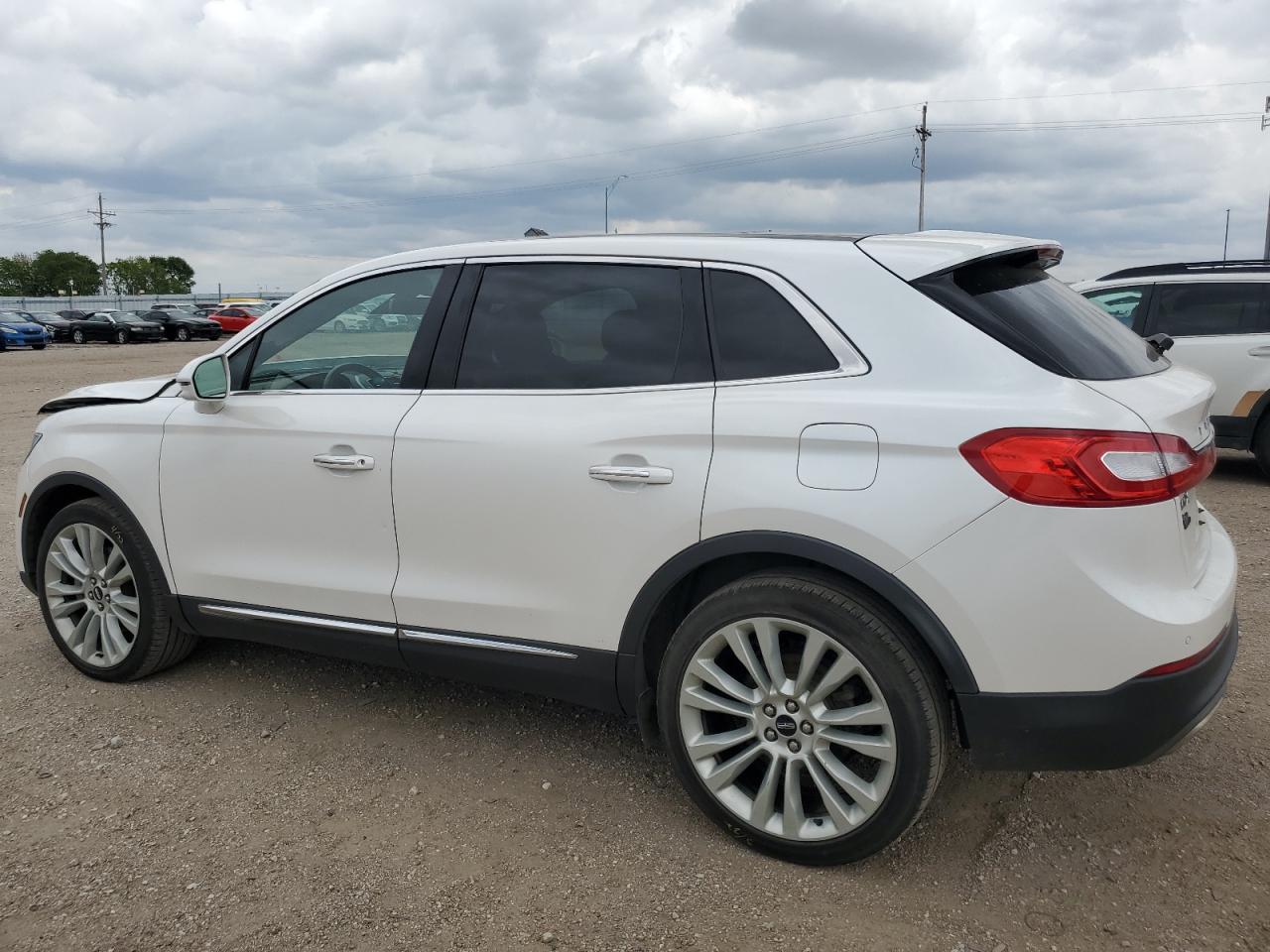 2LMTJ8LP4GBL52959 2016 Lincoln Mkx Reserve