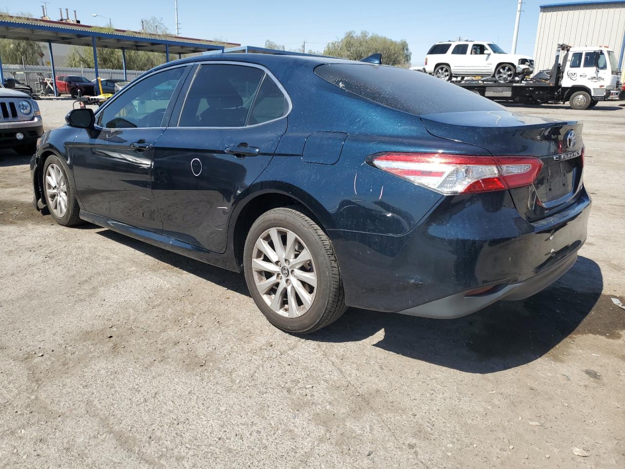 2019 Toyota Camry L vin: 4T1B11HK6KU701571