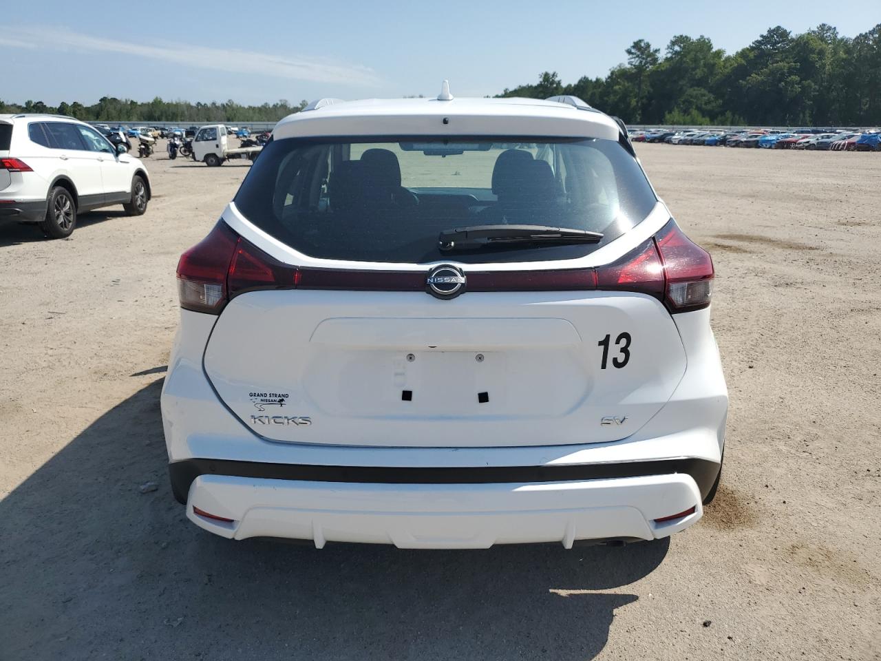 2022 Nissan Kicks Sv vin: 3N1CP5CV8NL483313