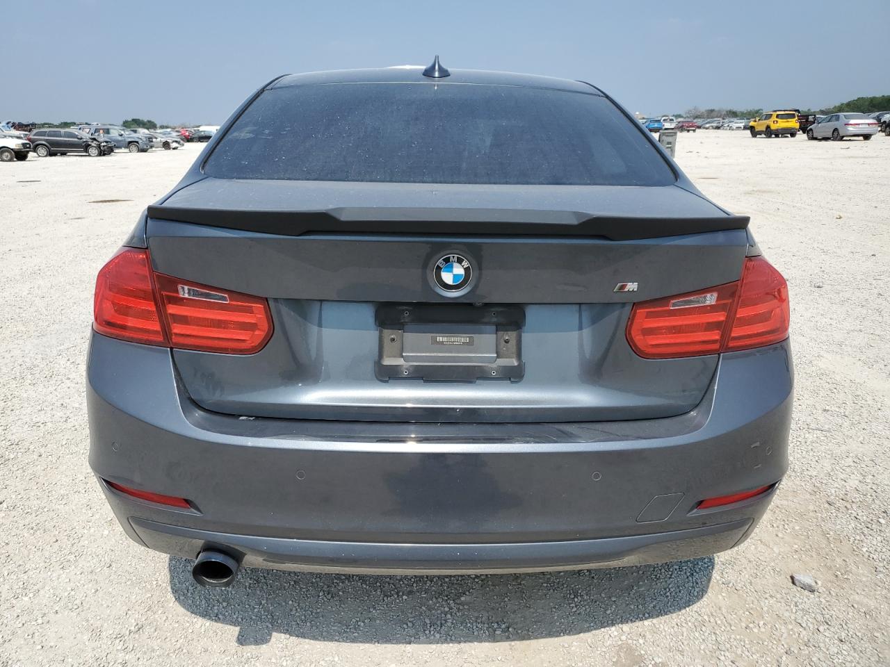 WBA3B1C51EP680815 2014 BMW 320 I