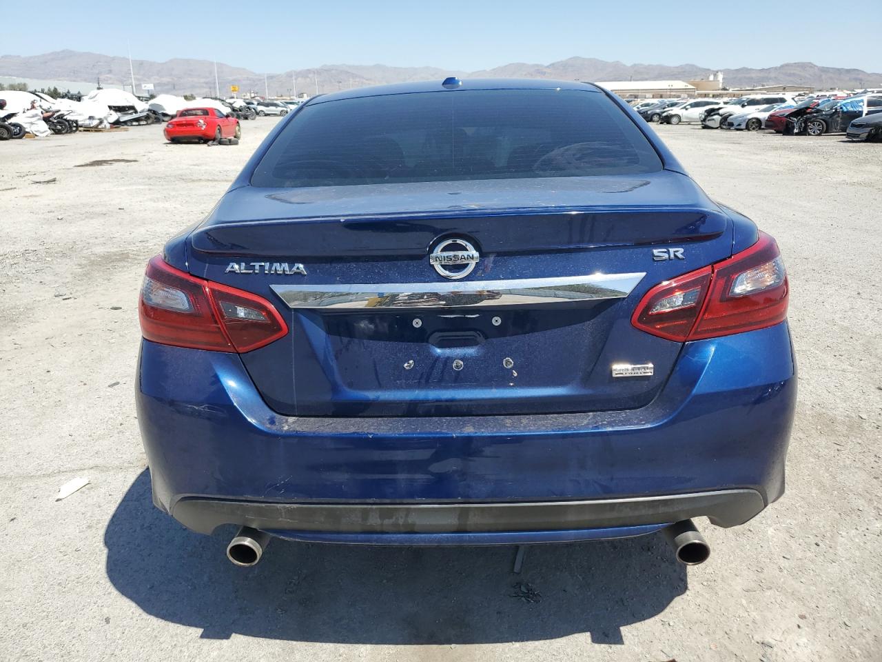 2018 Nissan Altima 2.5 vin: 1N4AL3AP0JC137180