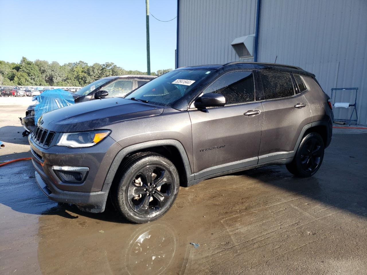 3C4NJCBB9KT617745 2019 Jeep Compass Latitude