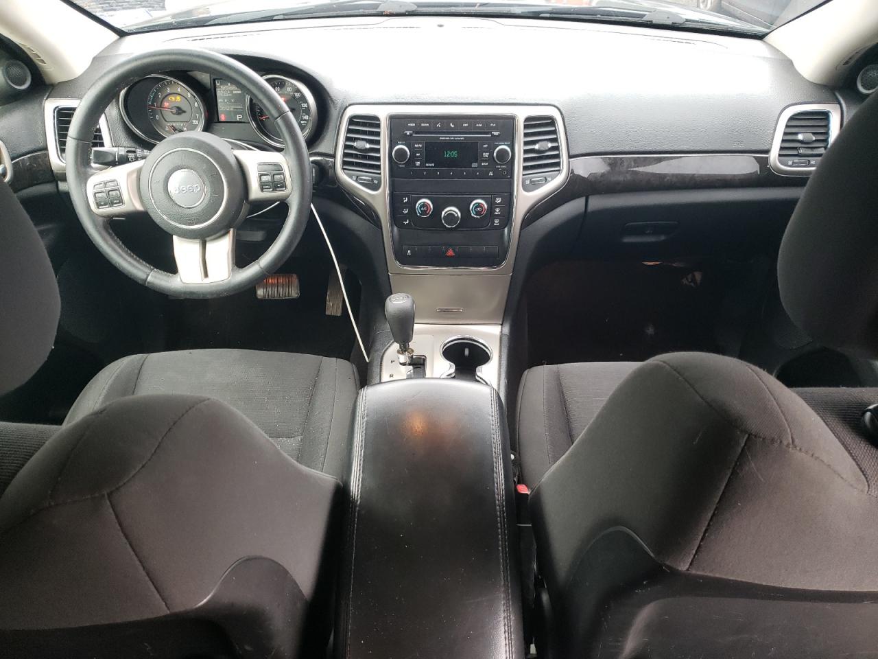 1C4RJEAG2CC236231 2012 Jeep Grand Cherokee Laredo