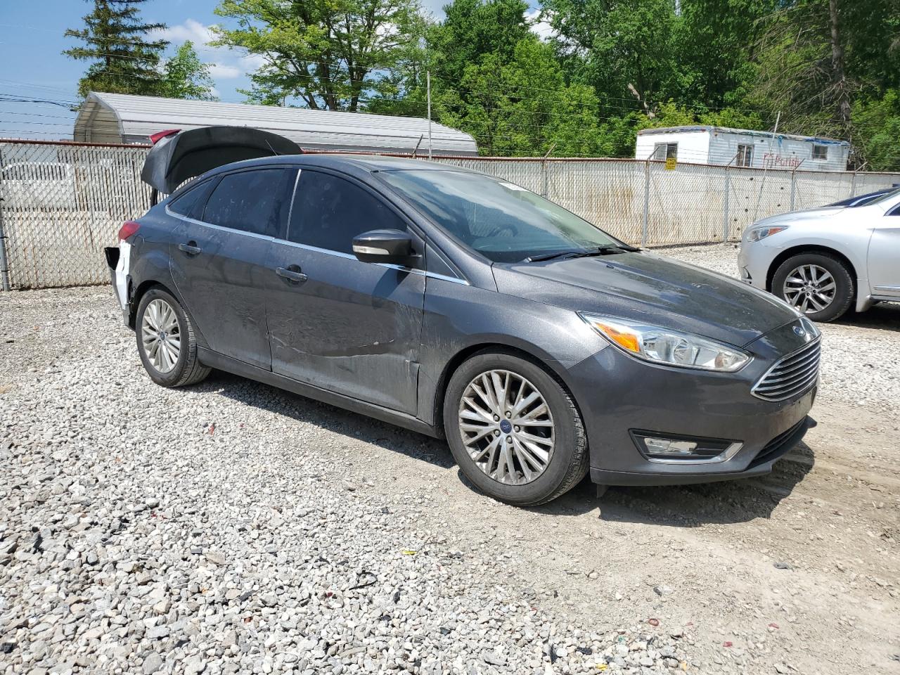 Lot #2843384686 2015 FORD FOCUS TITA