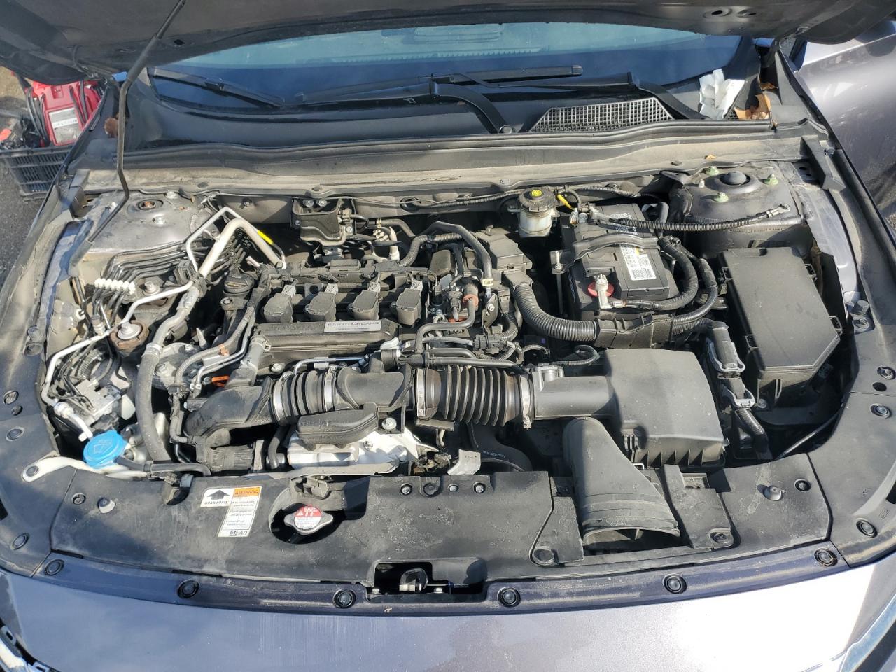 1HGCV1F10KA105592 2019 Honda Accord Lx