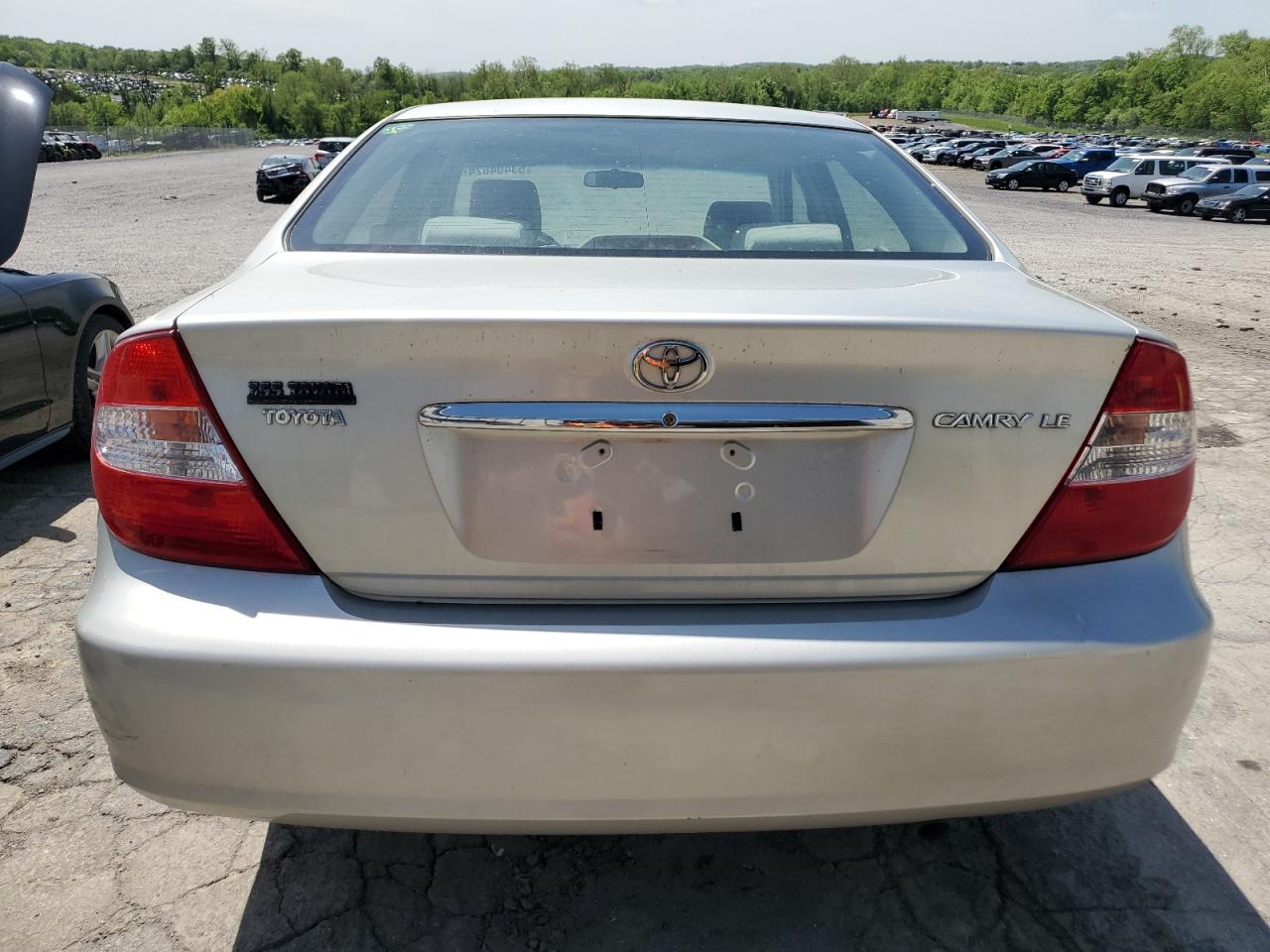 JTDBE32K430239615 2003 Toyota Camry Le