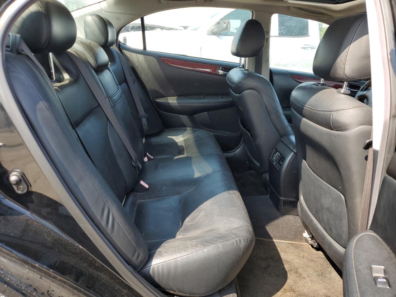 JTHBF30G820029673 2002 Lexus Es 300