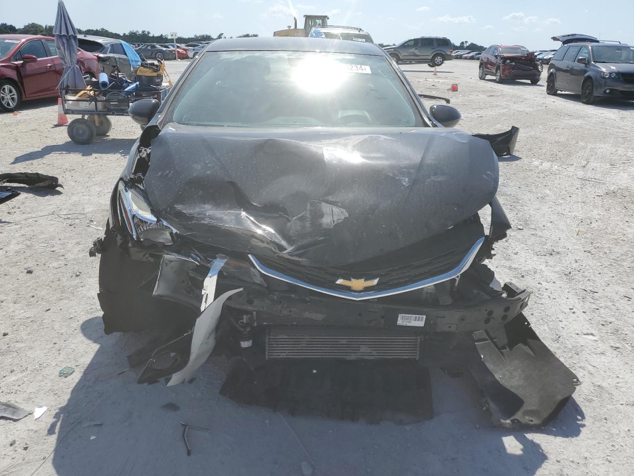 1G1BC5SMXJ7111802 2018 Chevrolet Cruze Ls