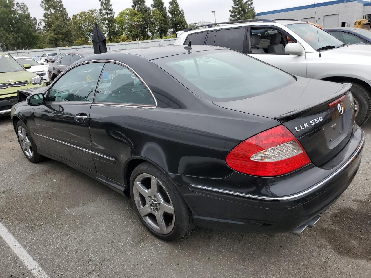 WDBTJ72H57F215806 2007 Mercedes-Benz Clk 550