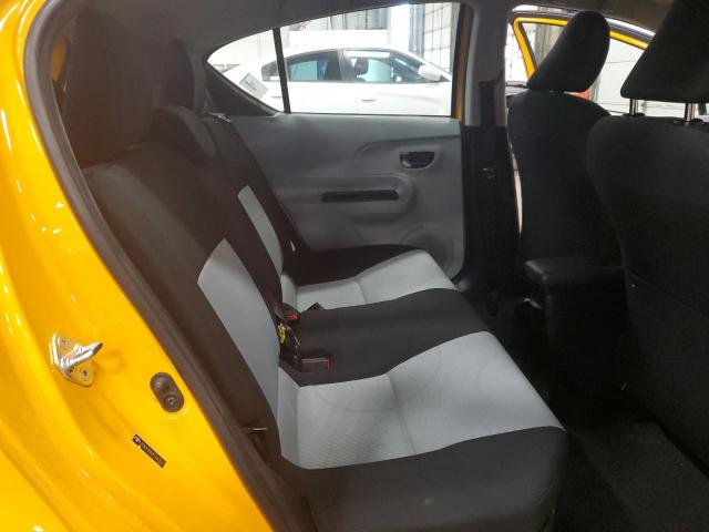 2014 Toyota Prius C VIN: JTDKDTB32E1063270 Lot: 57150924